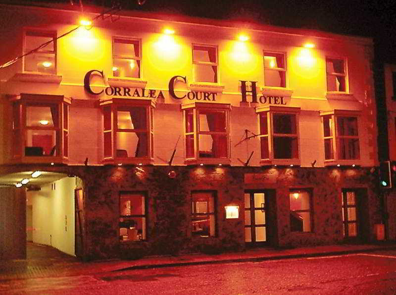 ホテル The Corralea Court チュアム エクステリア 写真